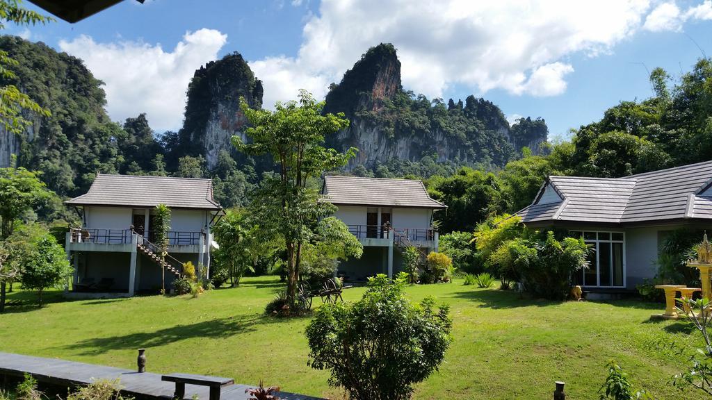 Montania Lifestyle Hotel Khao Sok National Park Extérieur photo
