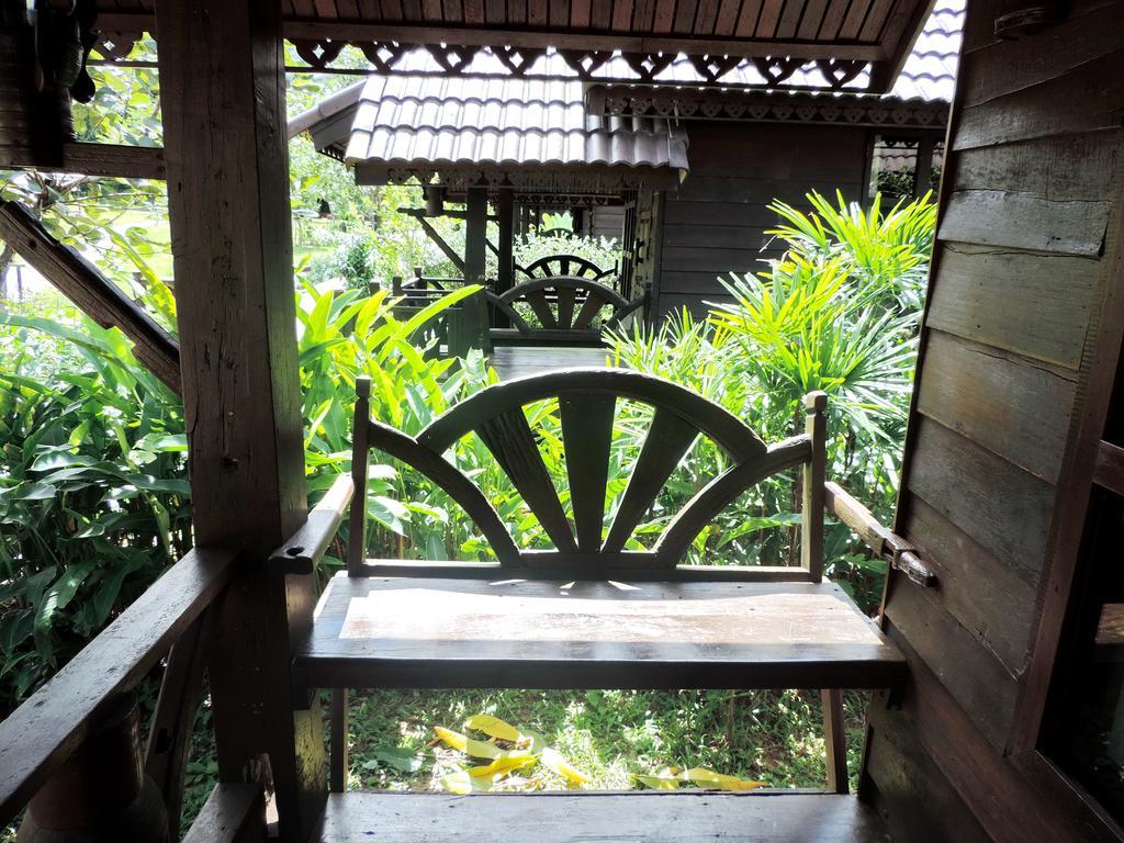 Montania Lifestyle Hotel Khao Sok National Park Extérieur photo