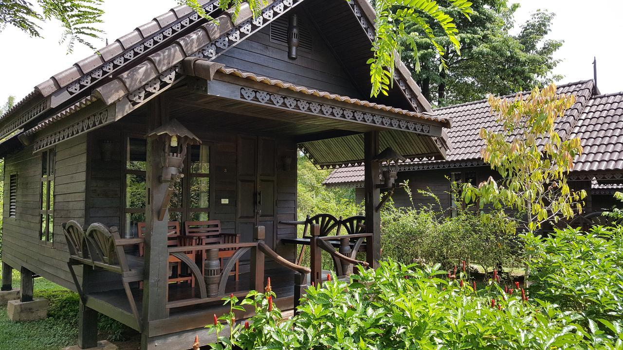 Montania Lifestyle Hotel Khao Sok National Park Extérieur photo