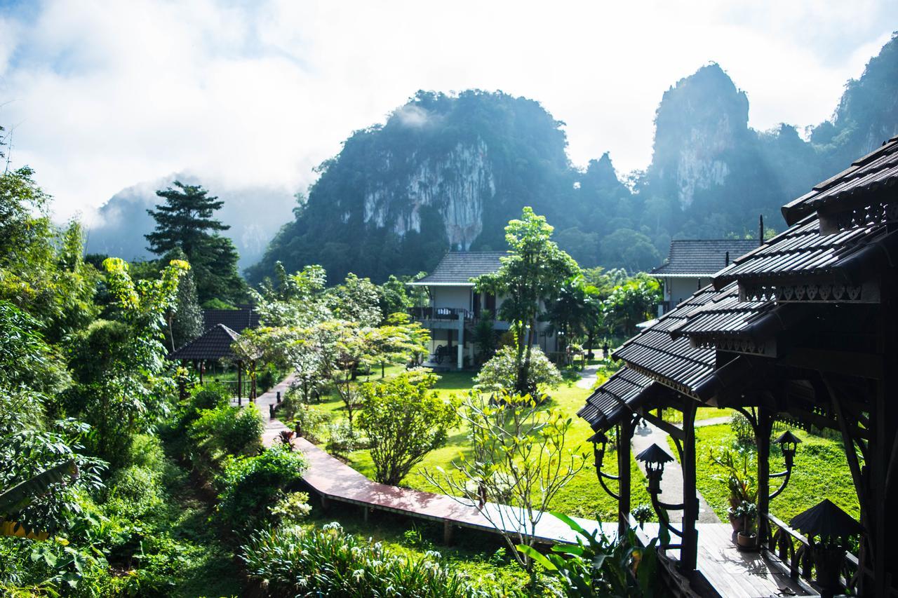Montania Lifestyle Hotel Khao Sok National Park Extérieur photo