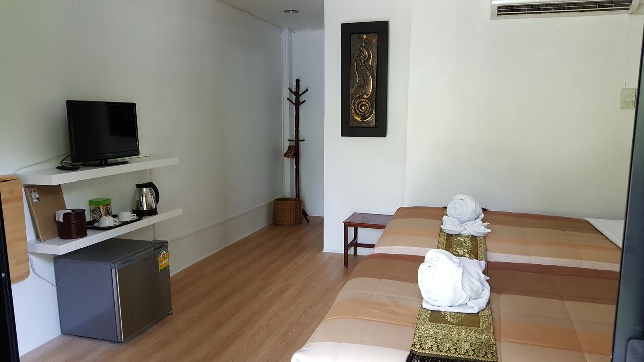 Montania Lifestyle Hotel Khao Sok National Park Extérieur photo